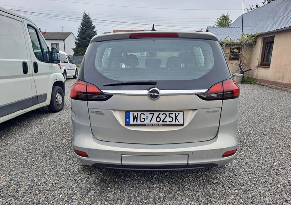 Opel Zafira cena 33900 przebieg: 131000, rok produkcji 2012 z Połczyn-Zdrój małe 232